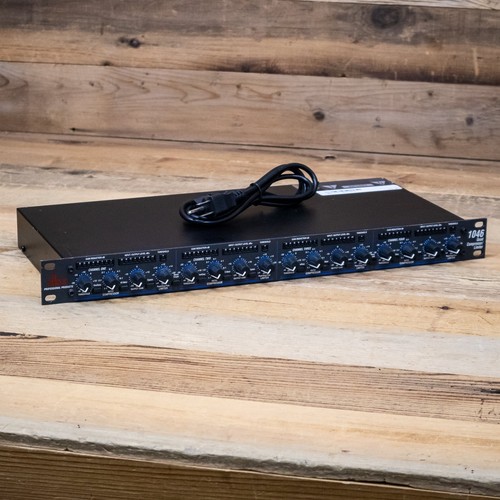 Dbx 1046 channel - 1046, 4-channel
