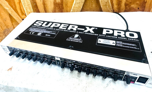 Behringer super pro - super-x,