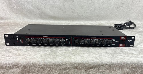 Studio logic mt66 - studio,